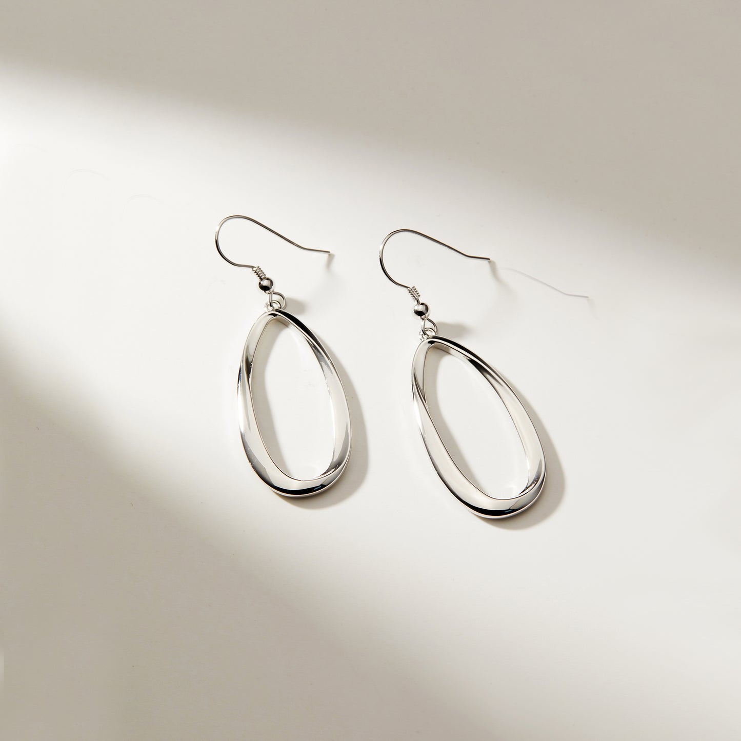 TRPOPO Sustainable Series - Simple Hollow Earrings